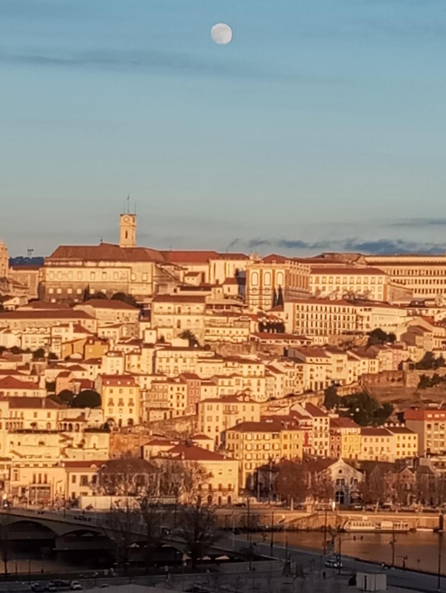 Casa Com Vista Sob A Cidade! Coimbra Kültér fotó